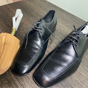 Spotless, gorgeous PRADA!